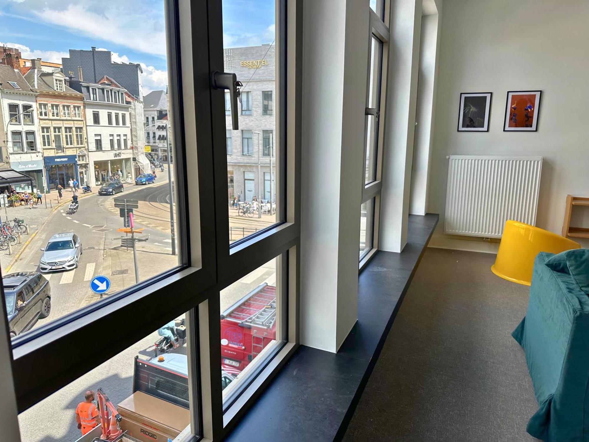 Smartflats - Oudaan Antwerpアパートメント エクステリア 写真